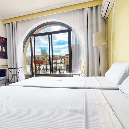 Hostal Martes Caceres Plaza Mayor - Tercer Piso Sin Ascensor Exteriör bild