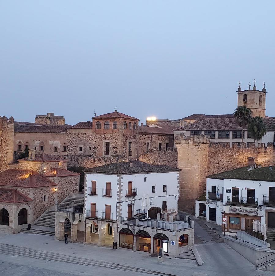 Hostal Martes Caceres Plaza Mayor - Tercer Piso Sin Ascensor Exteriör bild