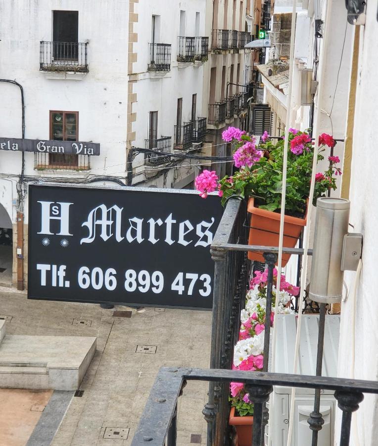 Hostal Martes Caceres Plaza Mayor - Tercer Piso Sin Ascensor Exteriör bild