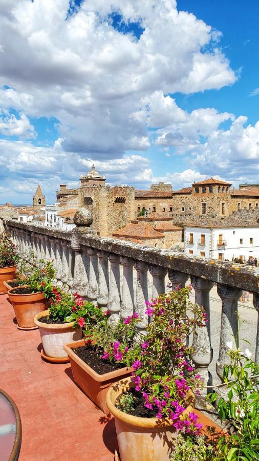Hostal Martes Caceres Plaza Mayor - Tercer Piso Sin Ascensor Exteriör bild