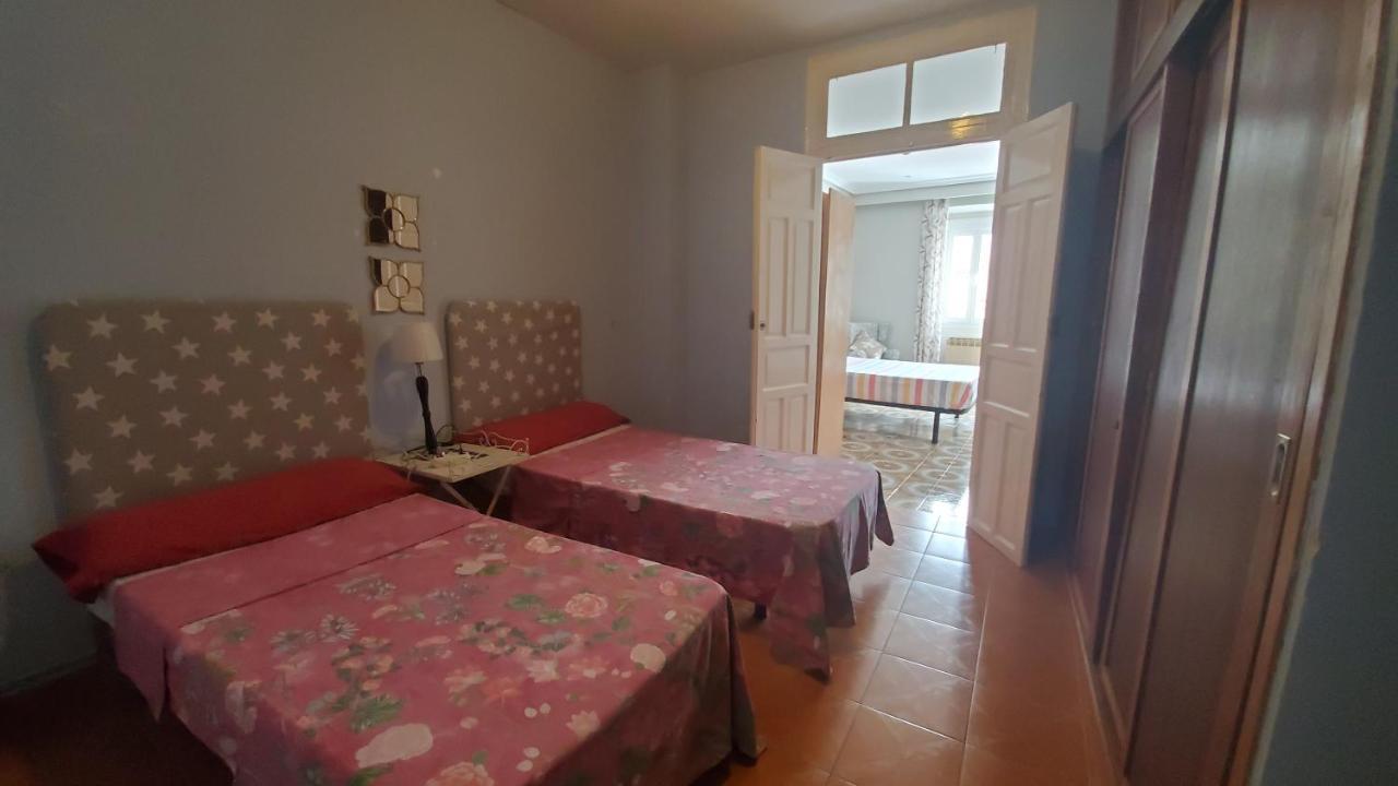 Hostal Martes Caceres Plaza Mayor - Tercer Piso Sin Ascensor Exteriör bild